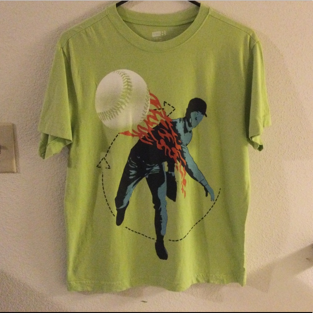 Crazy 8 graphic tee